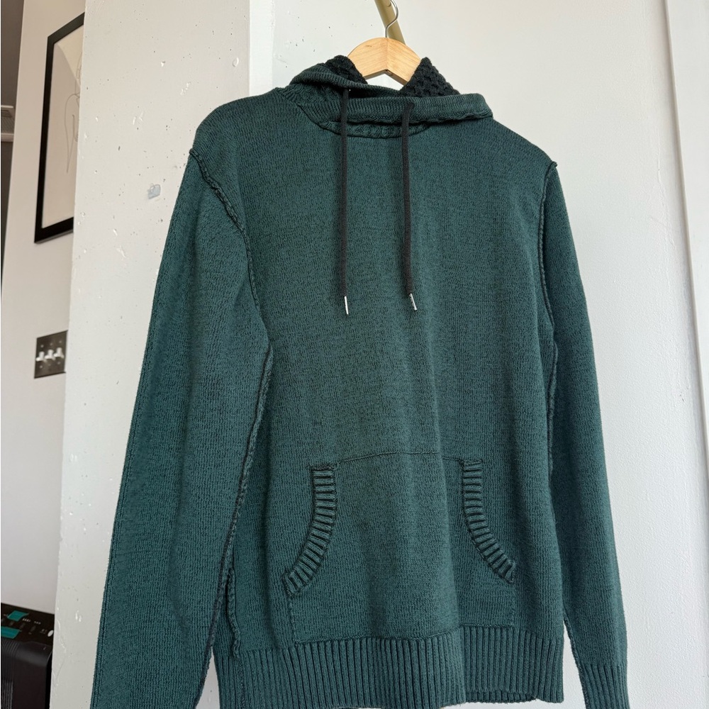 Carbon Dark Green Hooded Sweater